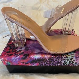 New women’s nude heels